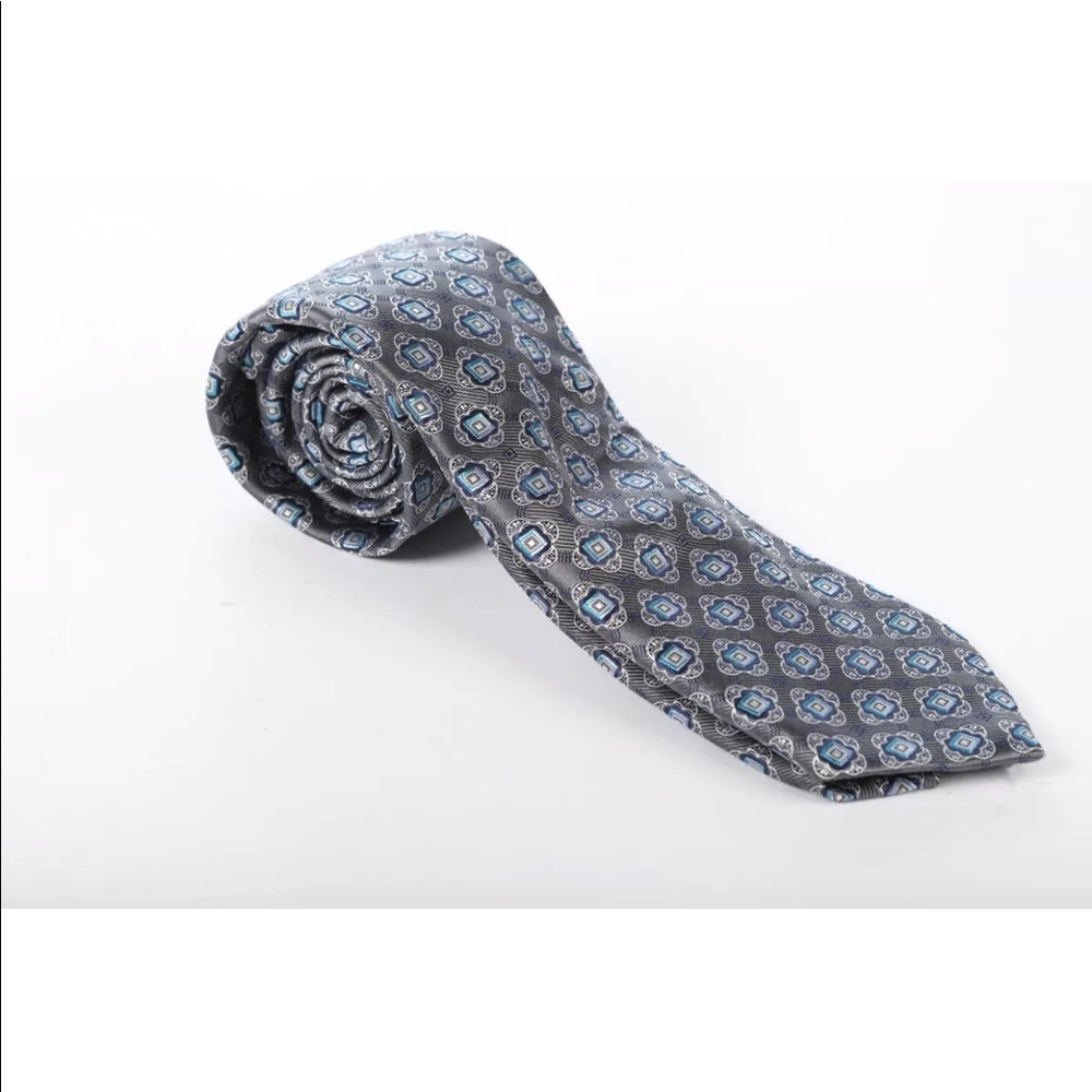 Geoff Nicholson tie
